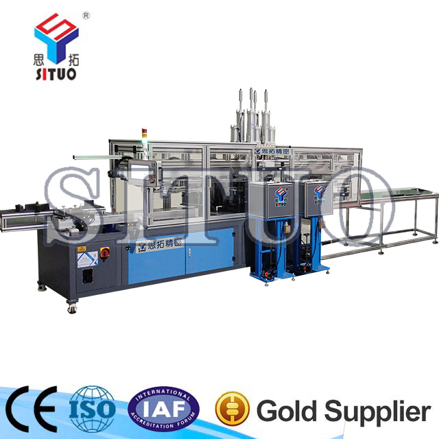 歐普照明全自動(dòng)鉚接生產(chǎn)線(xiàn)